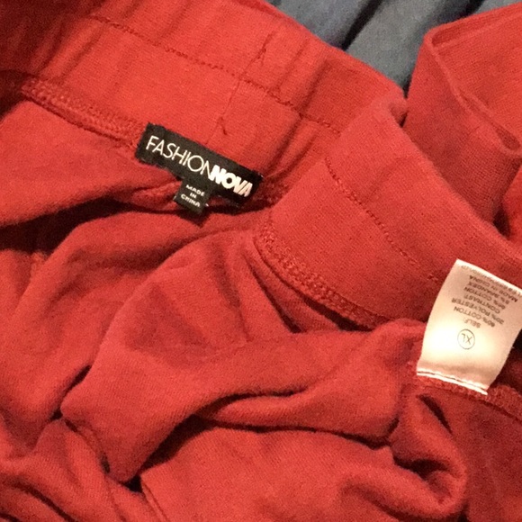 Fashion Nova Red velour set❤️ - Picture 8 of 8